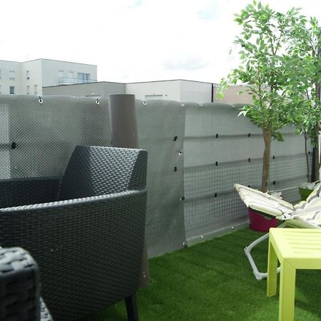Апартаменты Victoria-T2-41M2-Balcon, Wifi, Linge, Produits, Menage Inclus Реймс Экстерьер фото