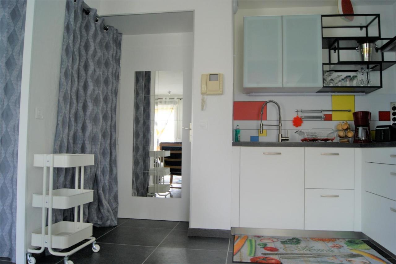 Апартаменты Victoria-T2-41M2-Balcon, Wifi, Linge, Produits, Menage Inclus Реймс Экстерьер фото